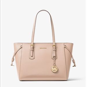 MICHAEL MICHAEL KORS Voyager Leather Tote Bag
